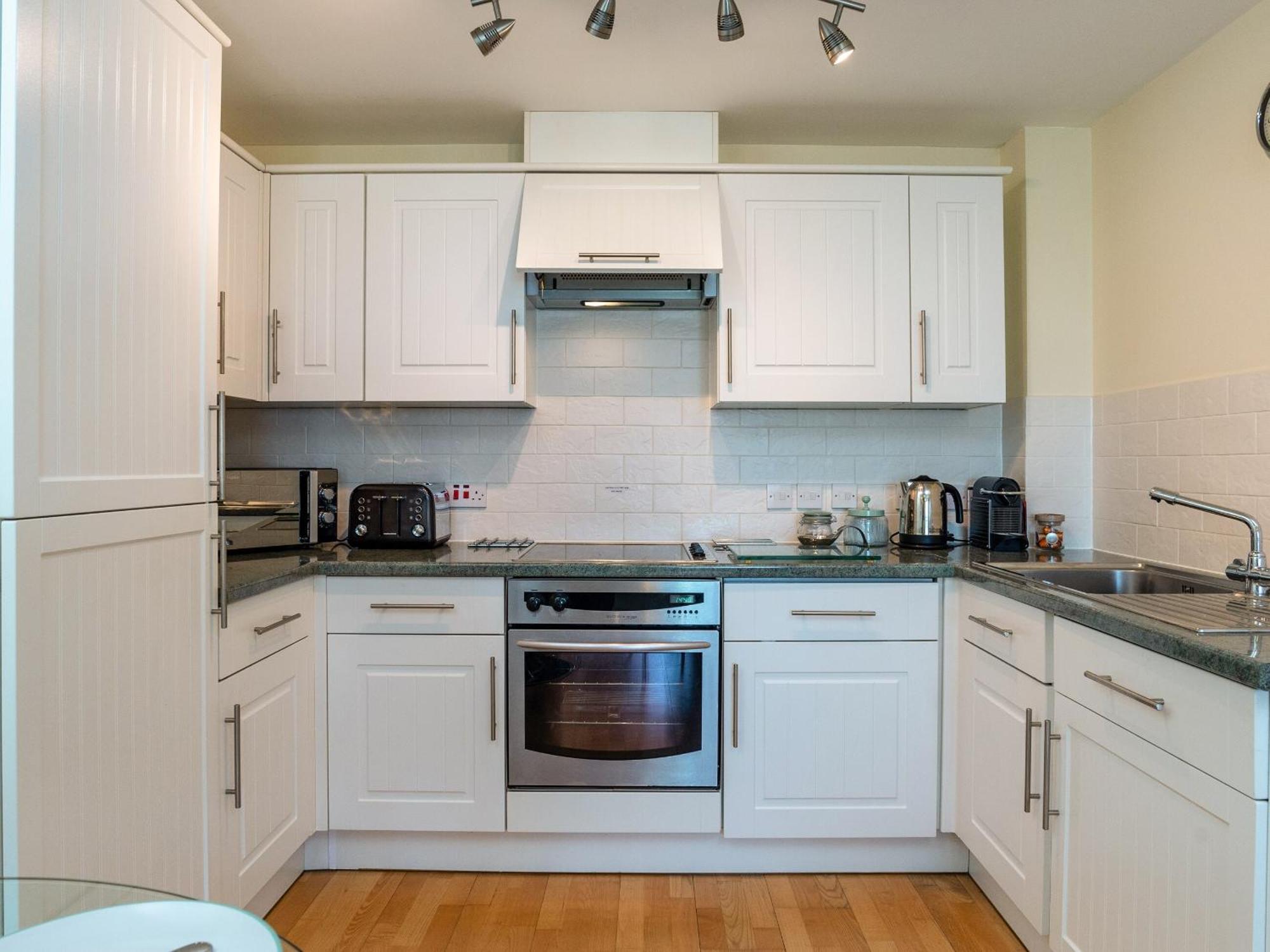 פיינטון 8 Belvedere Court מראה חיצוני תמונה